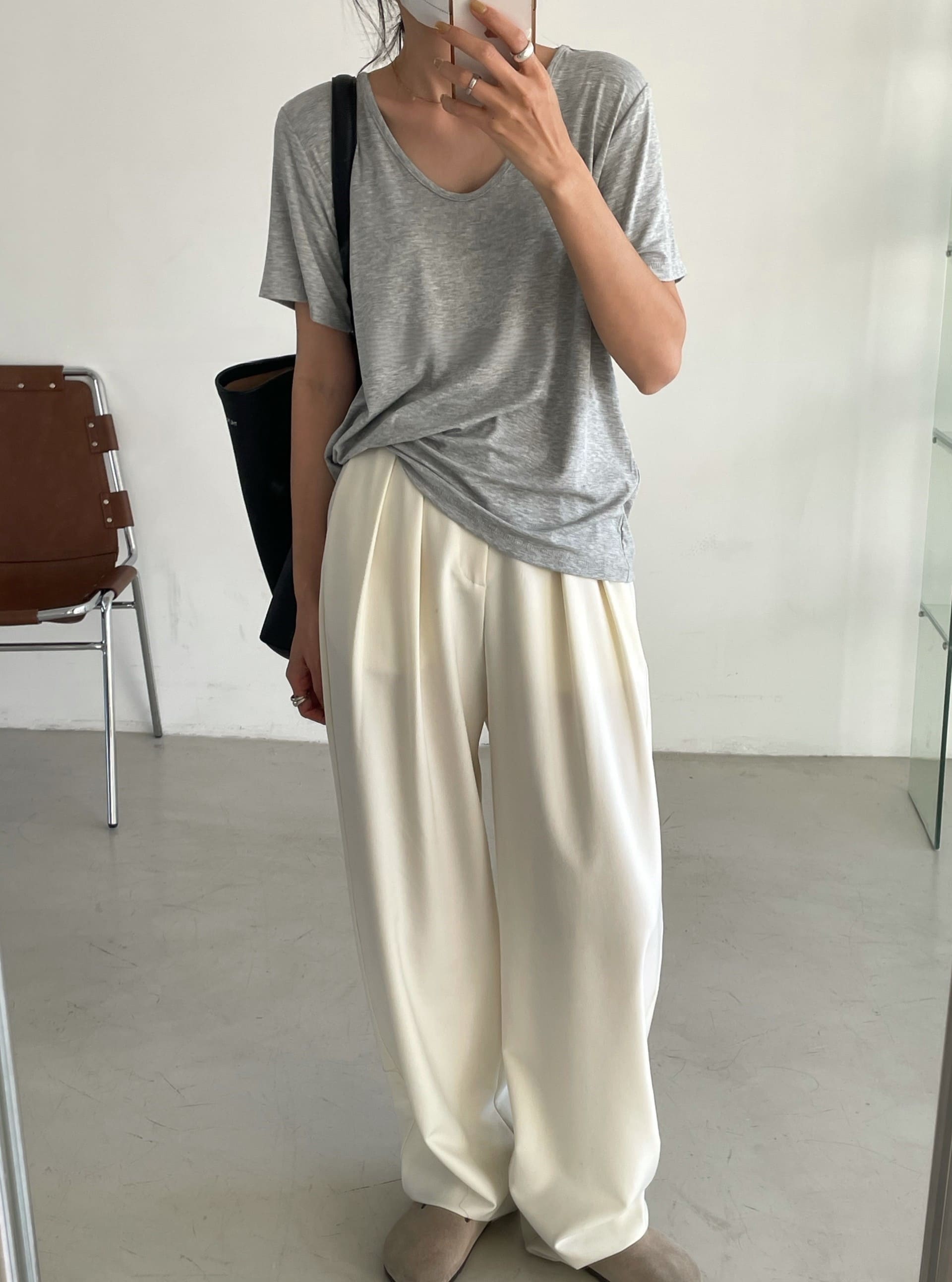 (48H出貨)通勤百搭低圓領超親膚面膜T-shirt