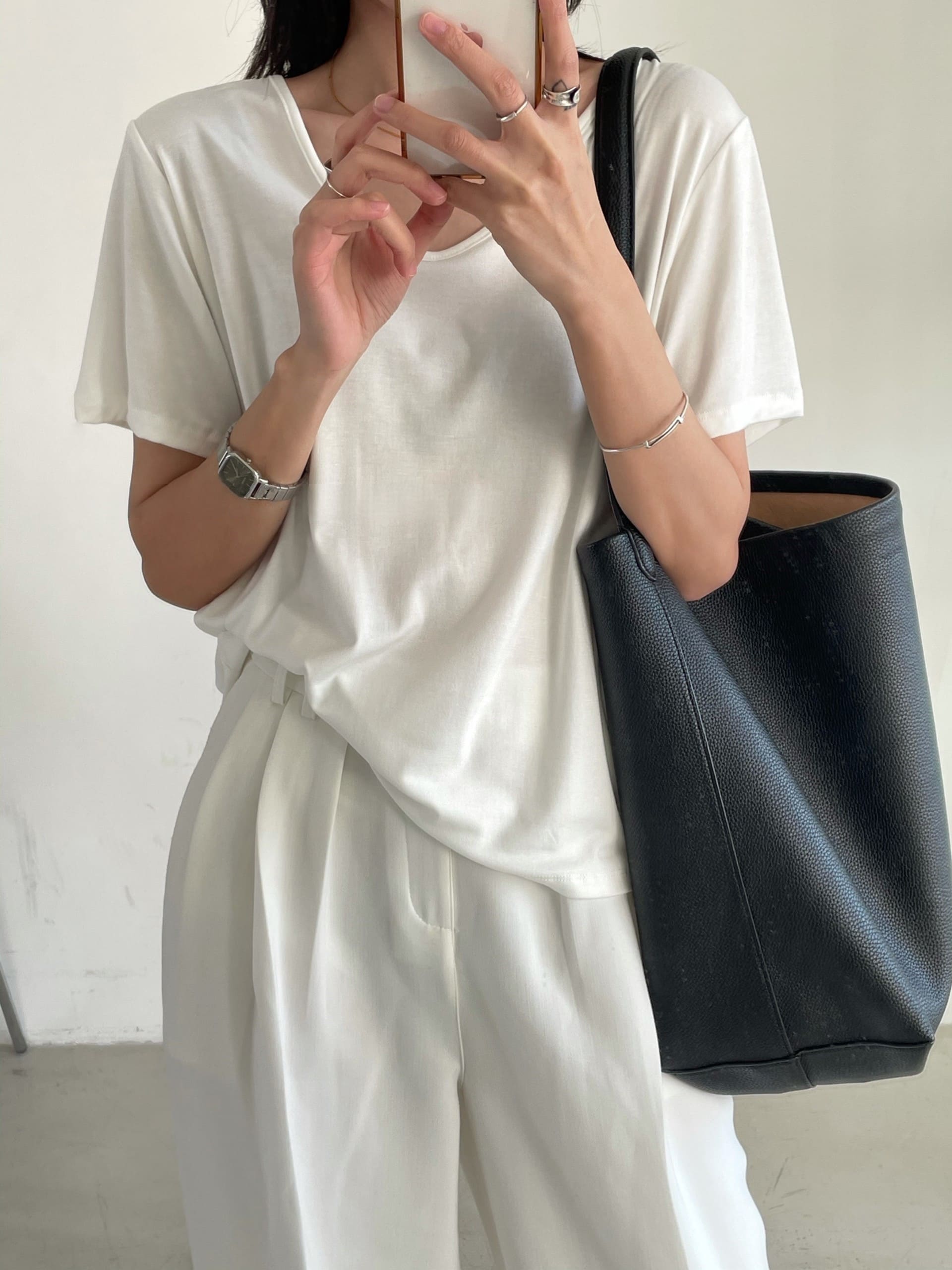 (48H出貨)通勤百搭低圓領超親膚面膜T-shirt
