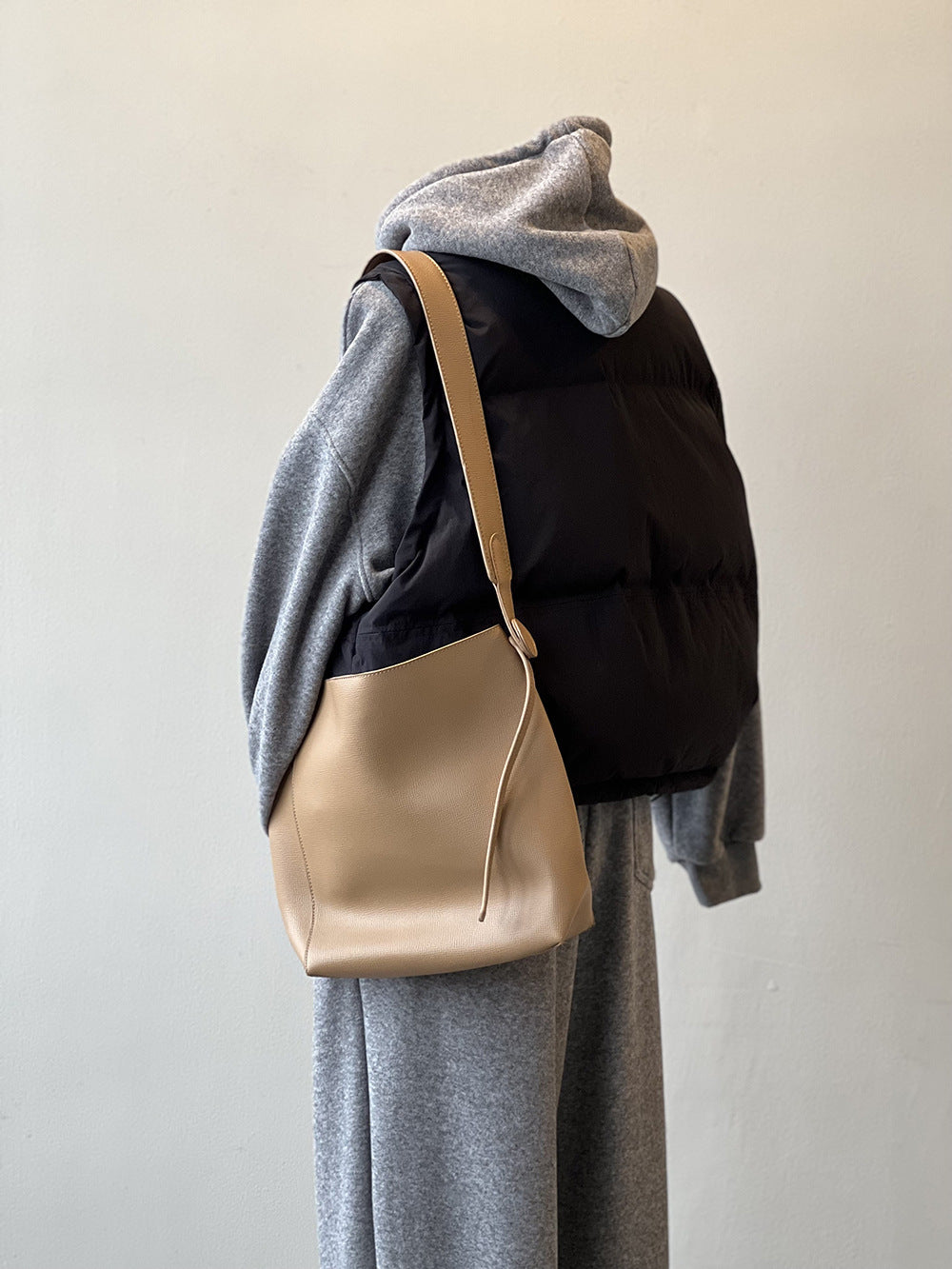 日系圓領短款寬鬆羽絨馬甲背心-2色