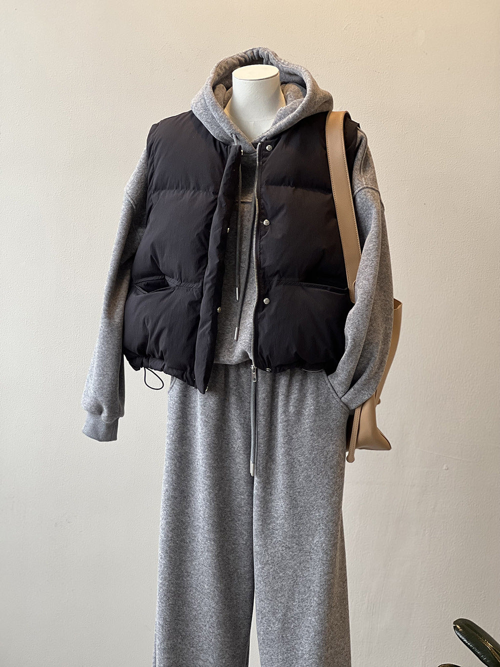 日系圓領短款寬鬆羽絨馬甲背心-2色