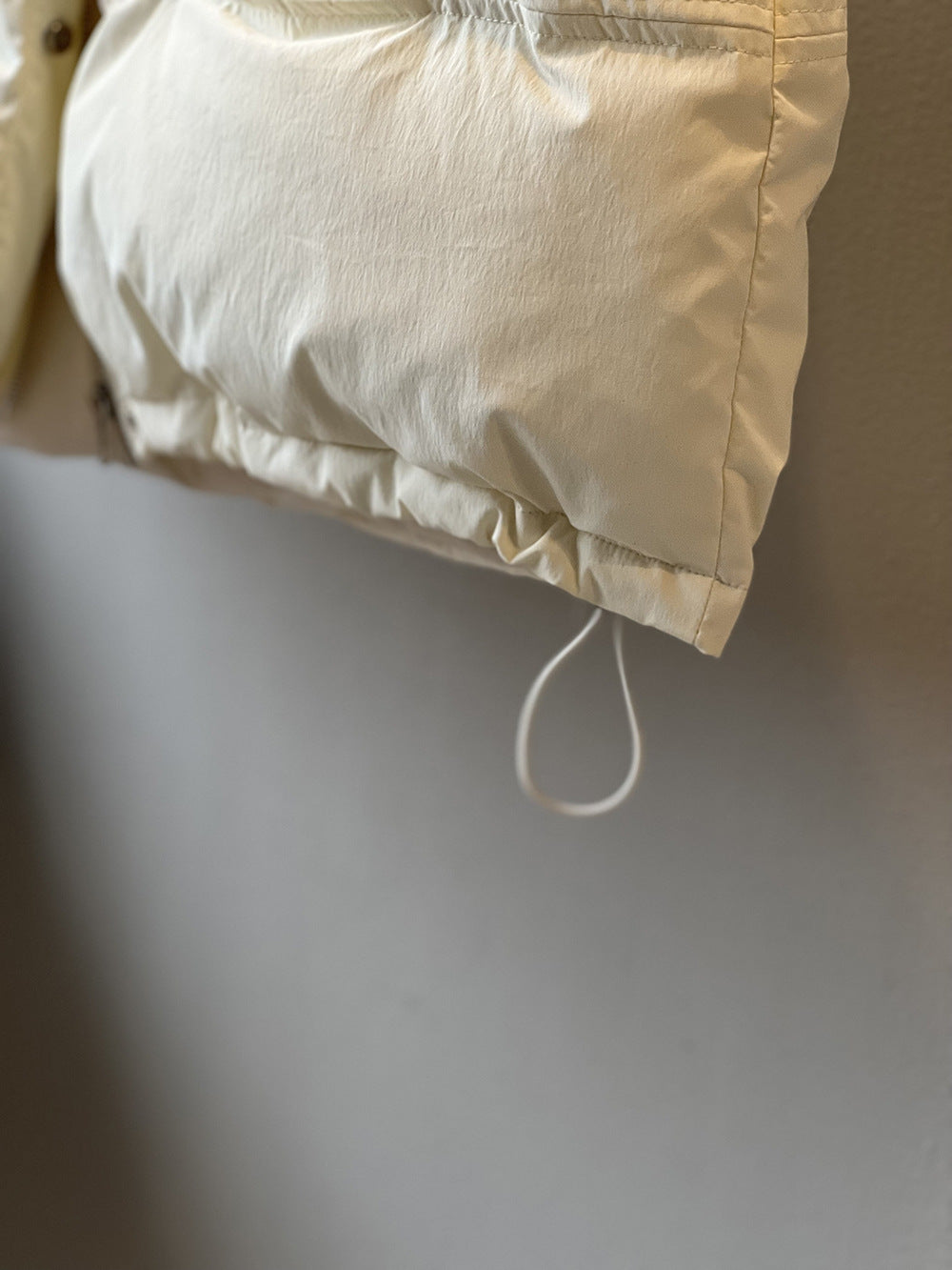 日系圓領短款寬鬆羽絨馬甲背心-2色