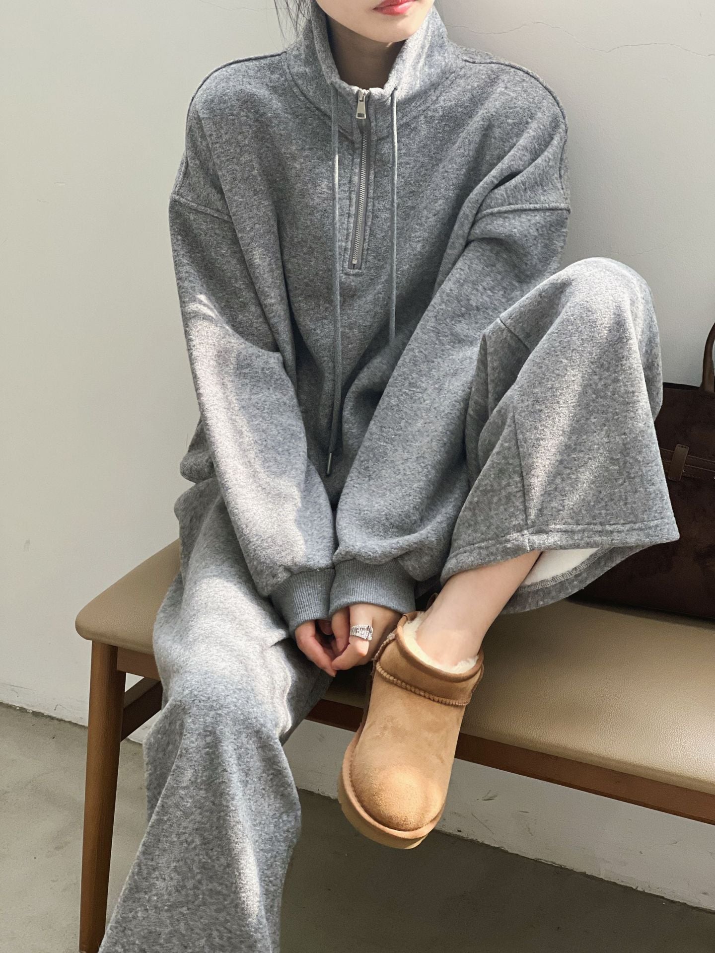 (48H出貨)韓系落肩立領加絨加厚衛衣+休閒衛褲-兩件式套裝-2色
