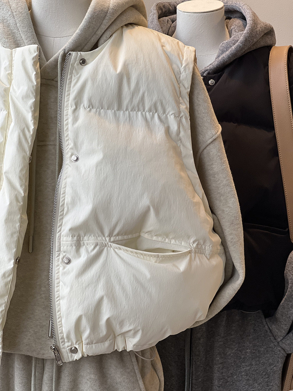 日系圓領短款寬鬆羽絨馬甲背心-2色