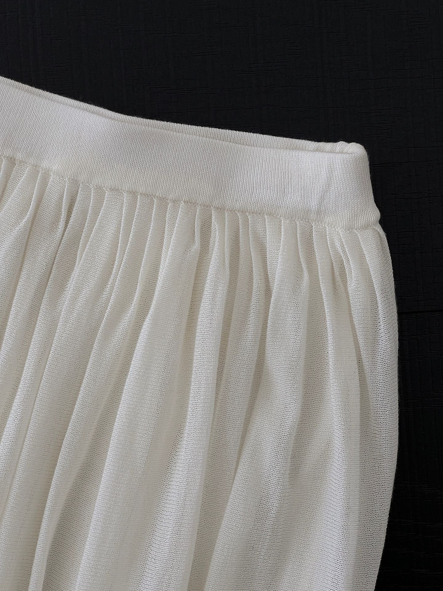 天絲垂墜感氣質優雅百褶半身裙-4色