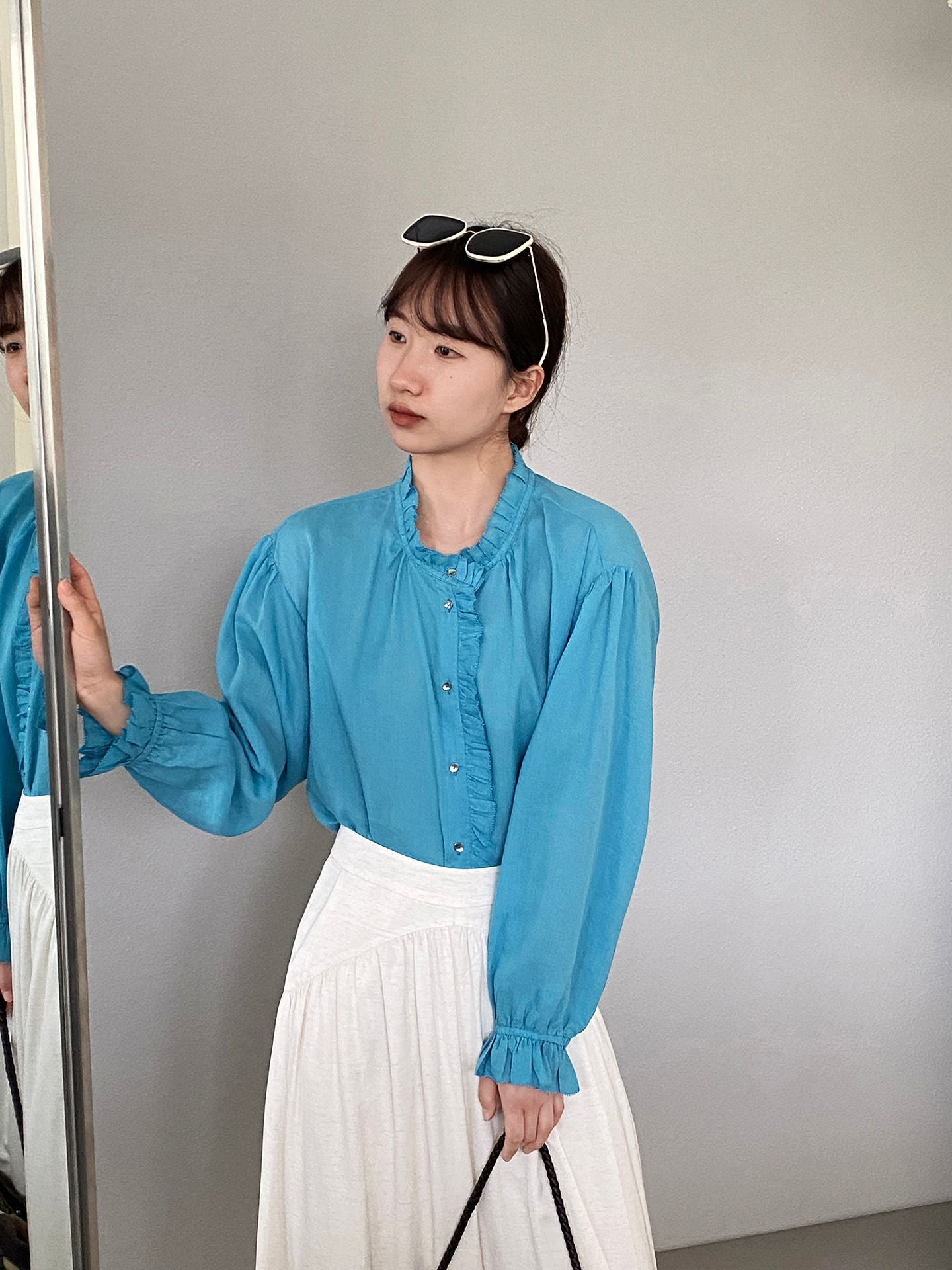 韓系復古木耳花邊領寬鬆喇叭袖苧麻襯衫-2色