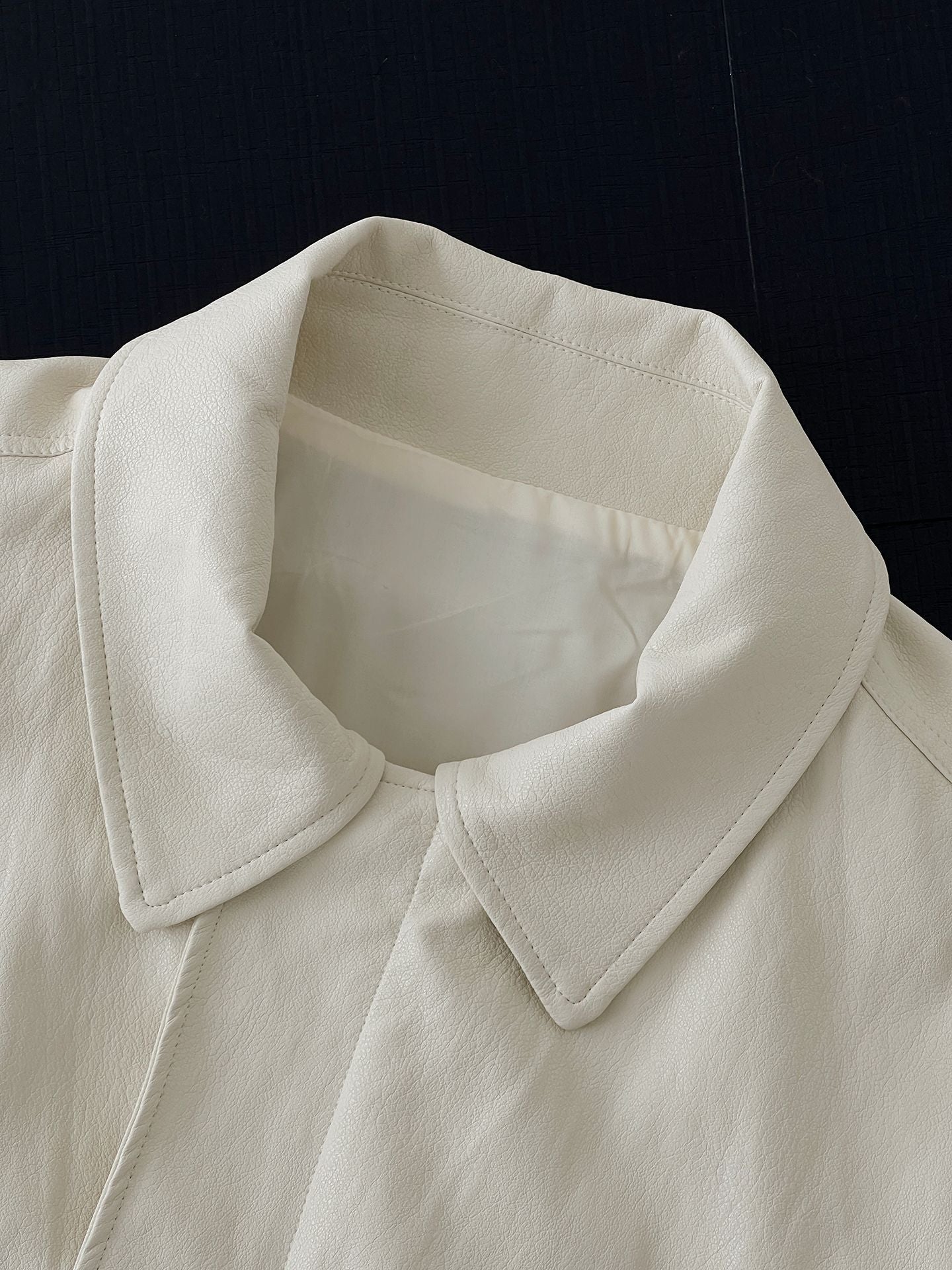 復古蛋白皮設計感短款PU皮衣夾克外套-2色