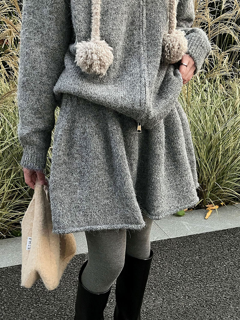 韓系軟糯休閒針織毛衣+卷邊A字短裙-兩件式套裝-3色