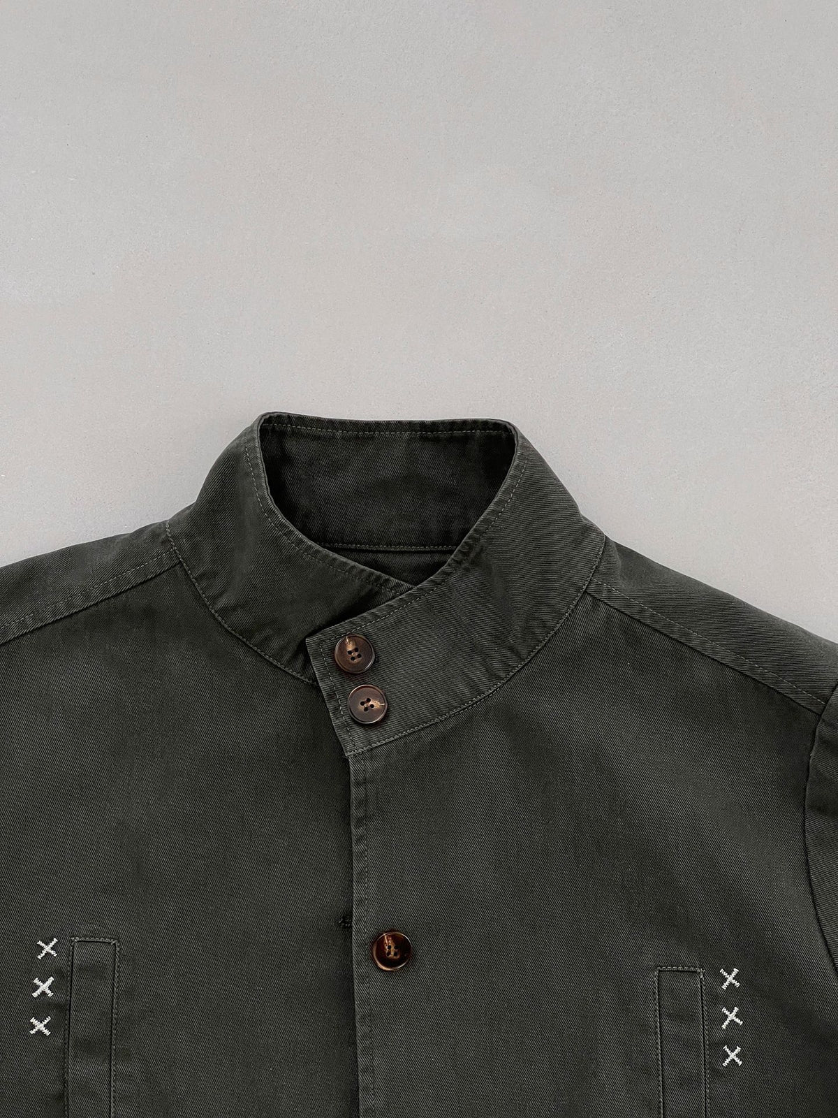 復古刺繡工裝風衣立領長袖外套-2色