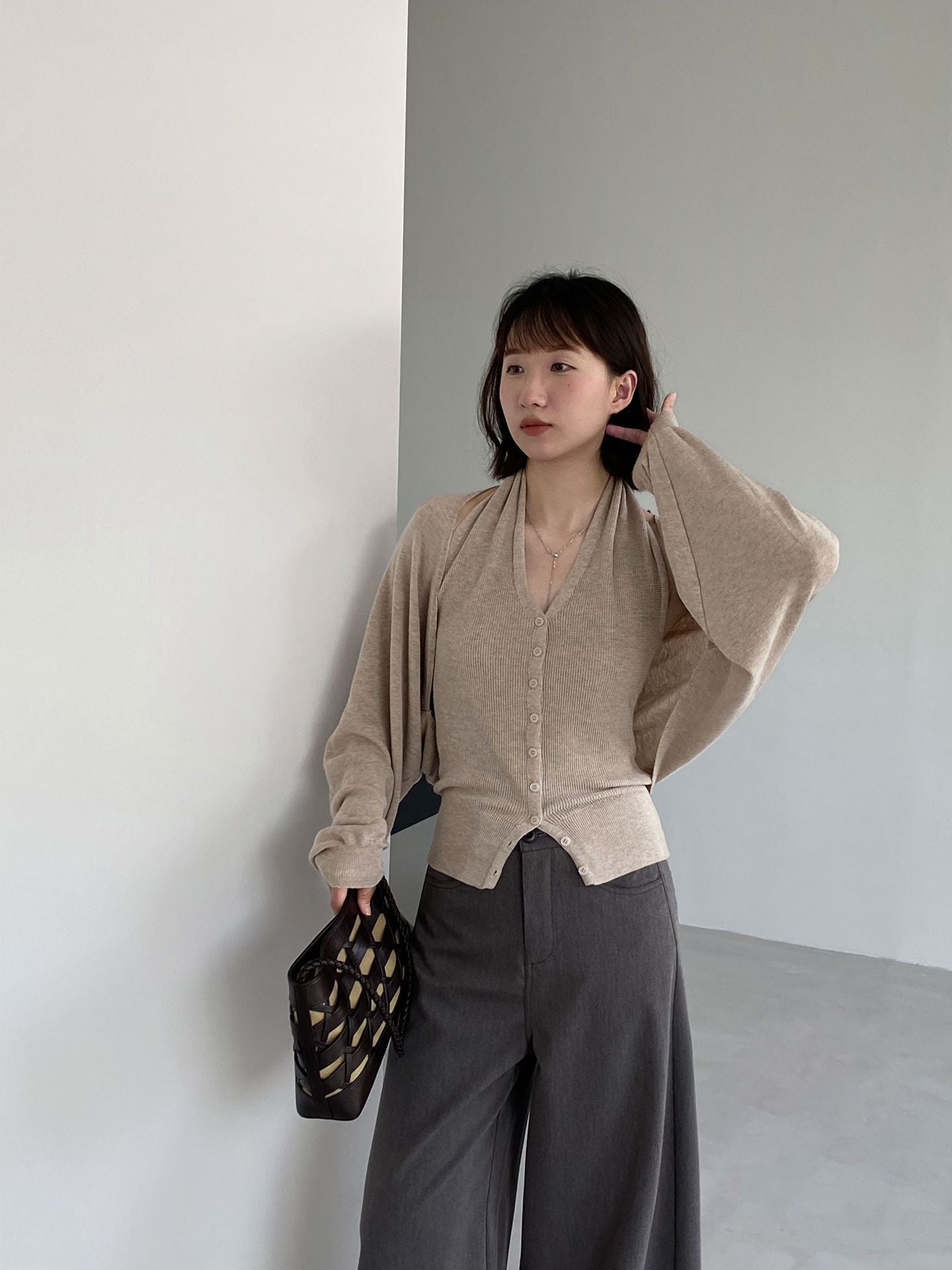韓系低飽和顯瘦掛脖背心＋針織開衫-兩件式套裝-7色