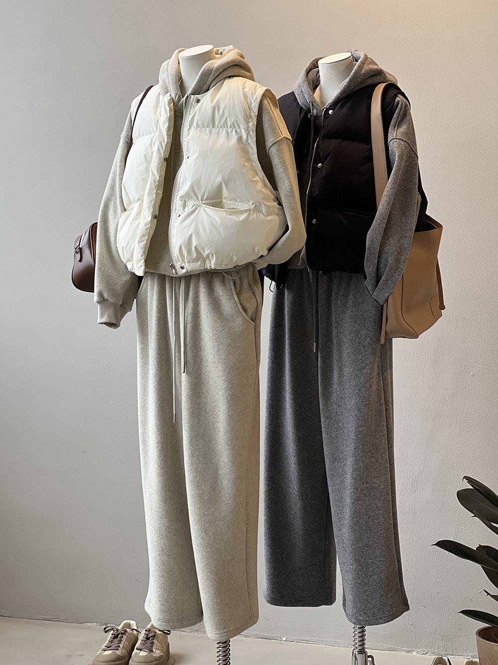 日系圓領短款寬鬆羽絨馬甲背心-2色