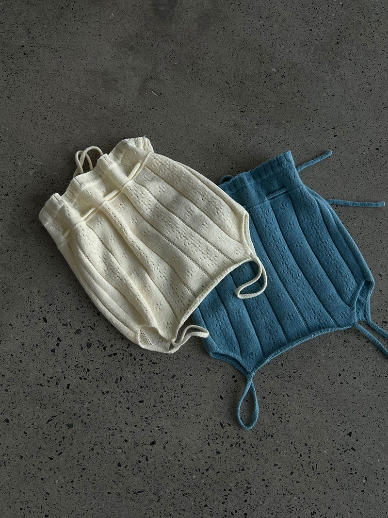 韓系百搭疊穿鏤空繫帶針織馬甲背心-3色