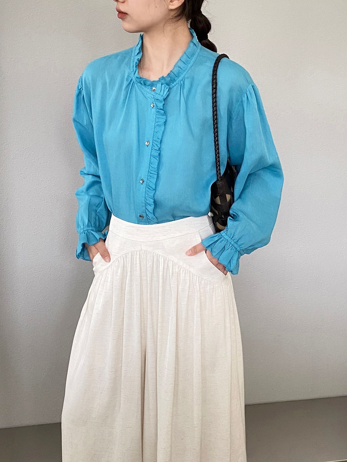 韓系復古木耳花邊領寬鬆喇叭袖苧麻襯衫-2色