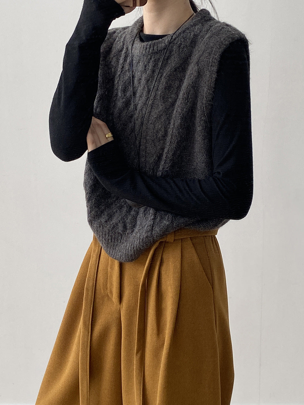 (48H出貨)糖果色圓領麻花軟糯針織背心馬甲-6色