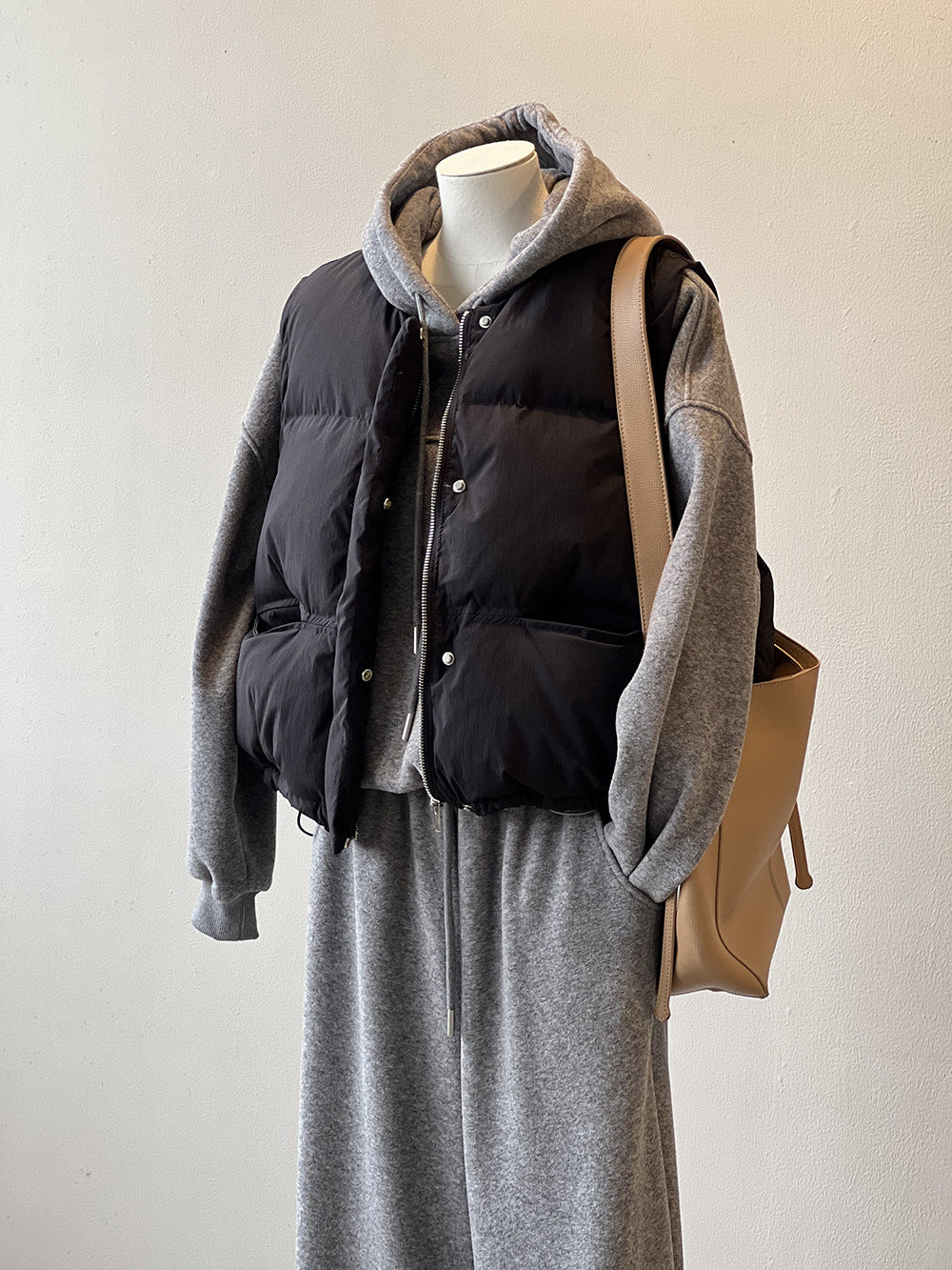 日系圓領短款寬鬆羽絨馬甲背心-2色