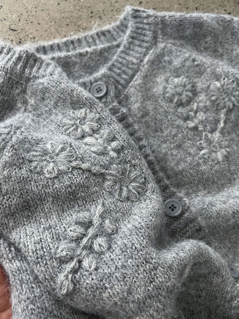 韓系立體手工花朵刺繡針織開衫外套-3色