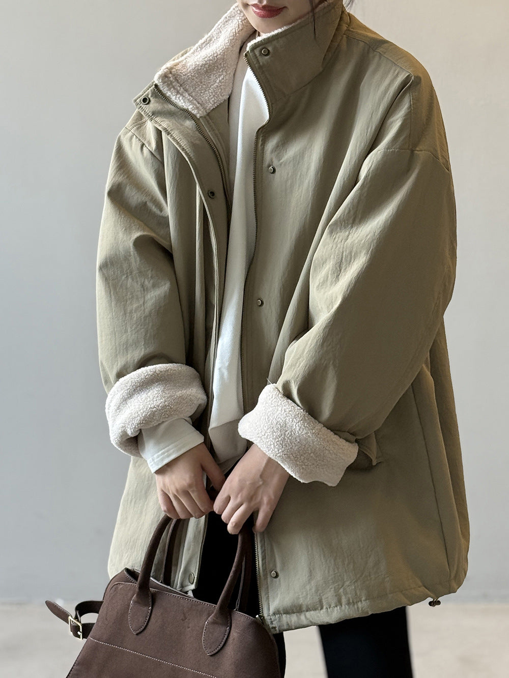 韓系設計感立領羊羔毛工裝保暖派克外套-2色