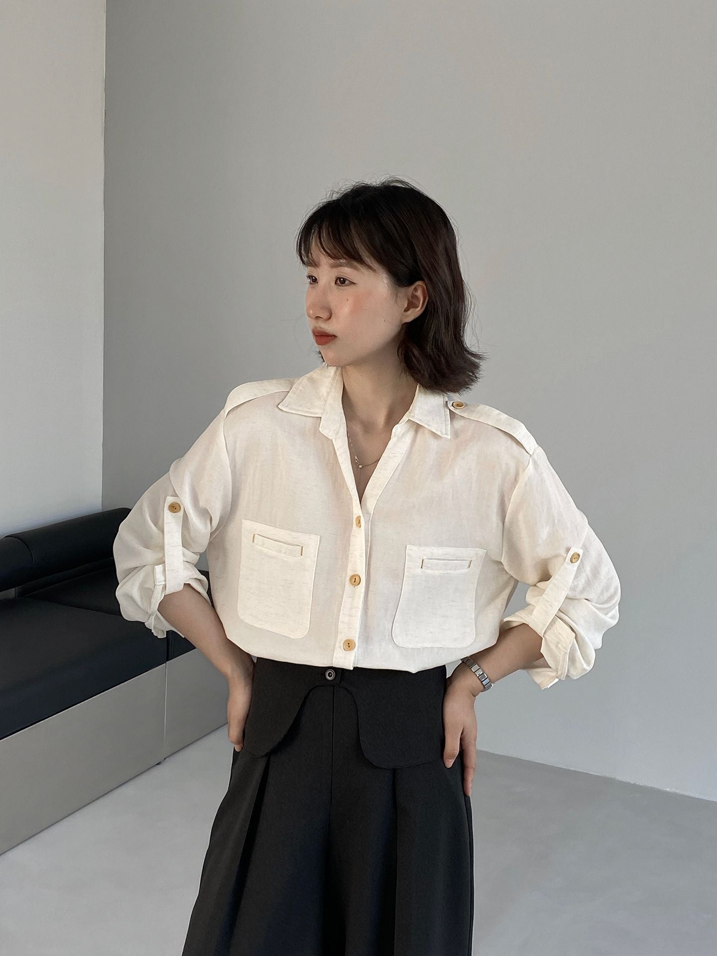 老錢風高級感木質扣萊賽爾亞麻長袖襯衫