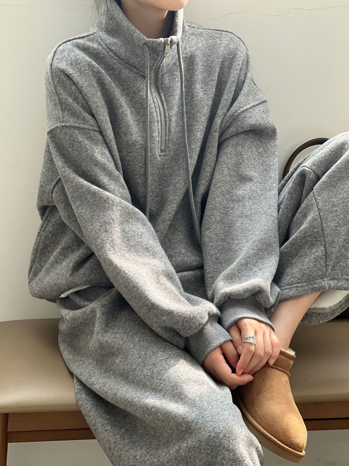 (48H出貨)韓系落肩立領加絨加厚衛衣＋休閒衛褲-兩件式套裝-2色