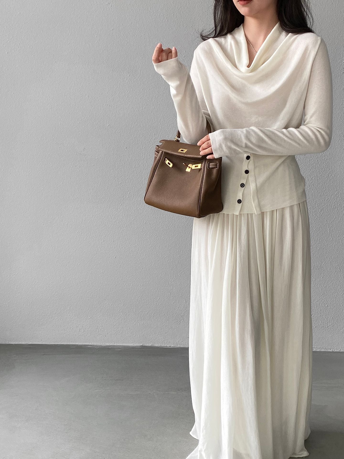 天絲垂墜感氣質優雅百褶半身裙-4色