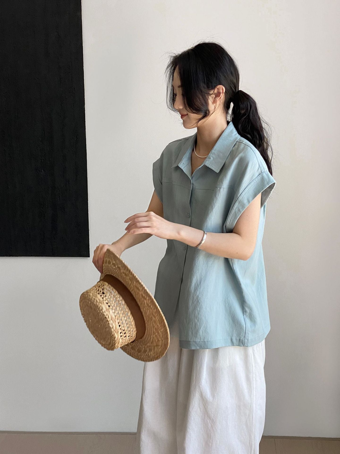 韓系天絲亞麻簡約翻領單排扣襯衫-2色