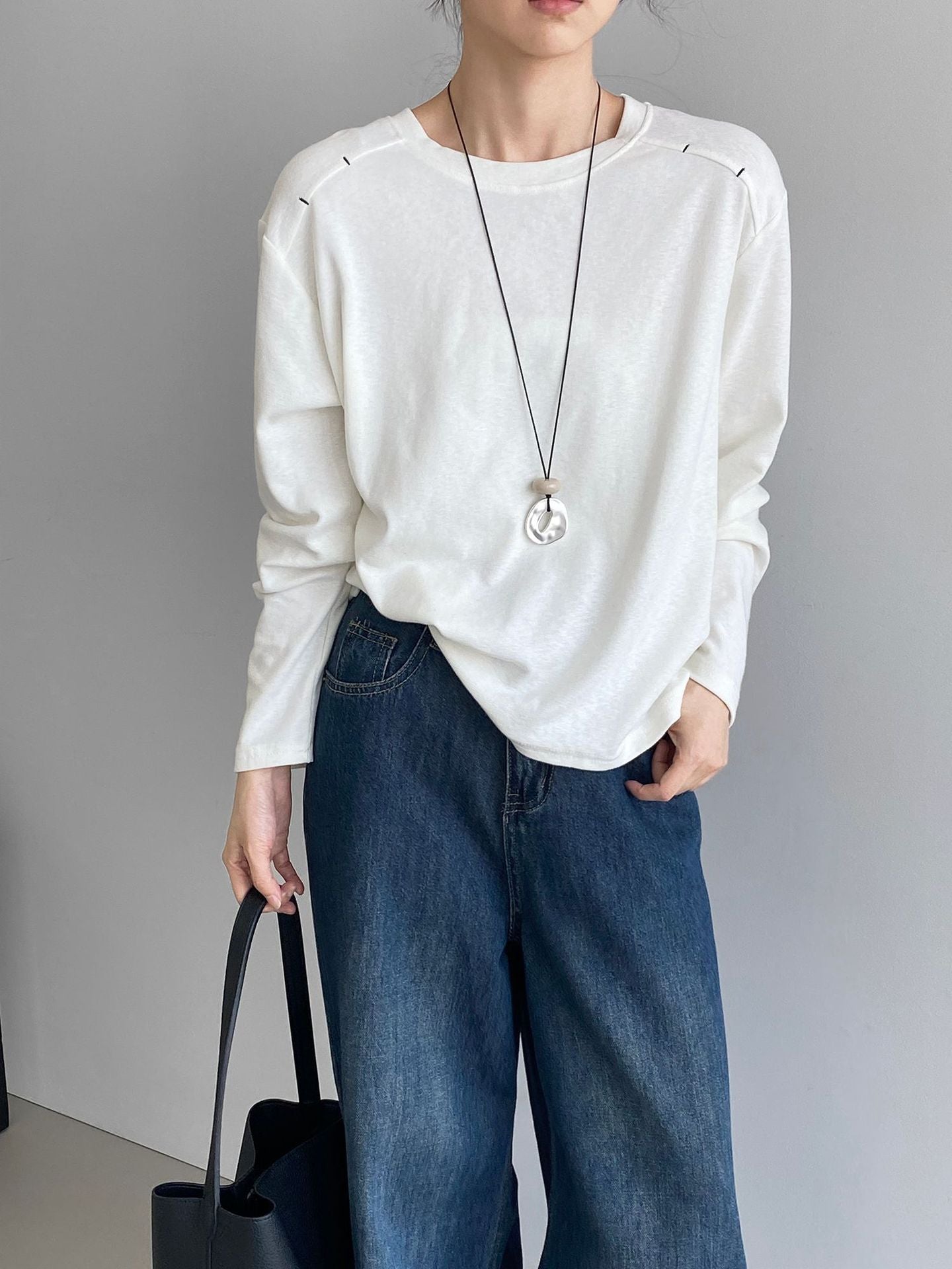 韓系設計款刺繡圓領長袖T恤-4色