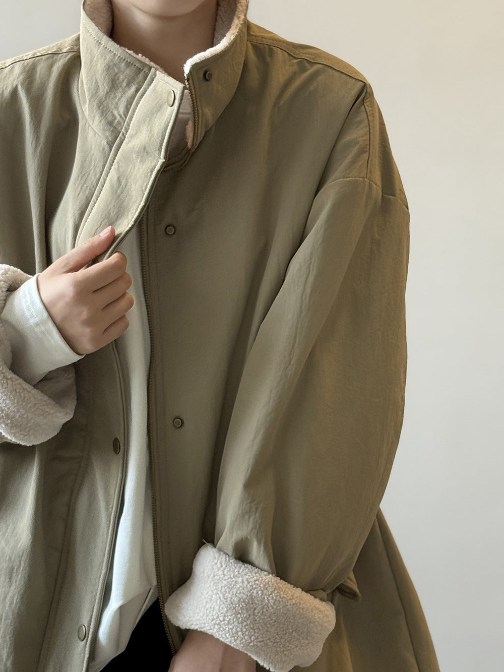 韓系設計感立領羊羔毛工裝保暖派克外套-2色