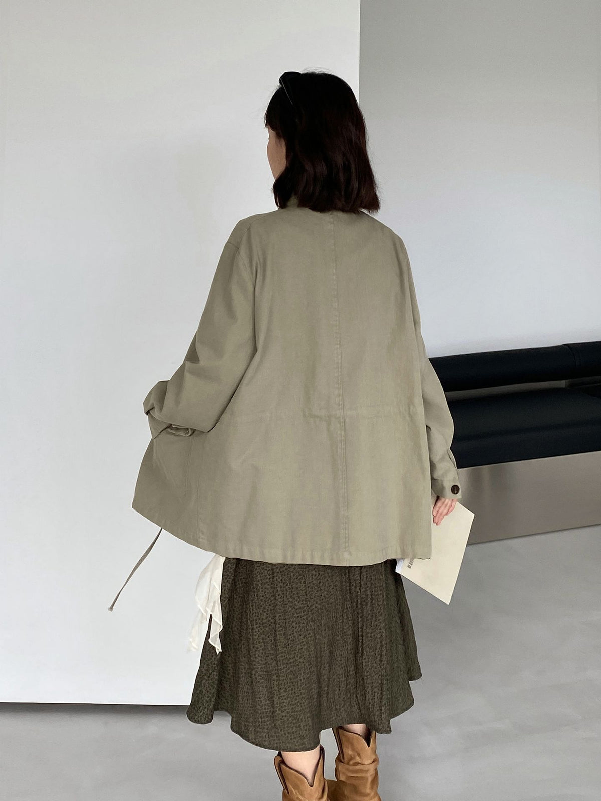 復古刺繡工裝風衣立領長袖外套-2色