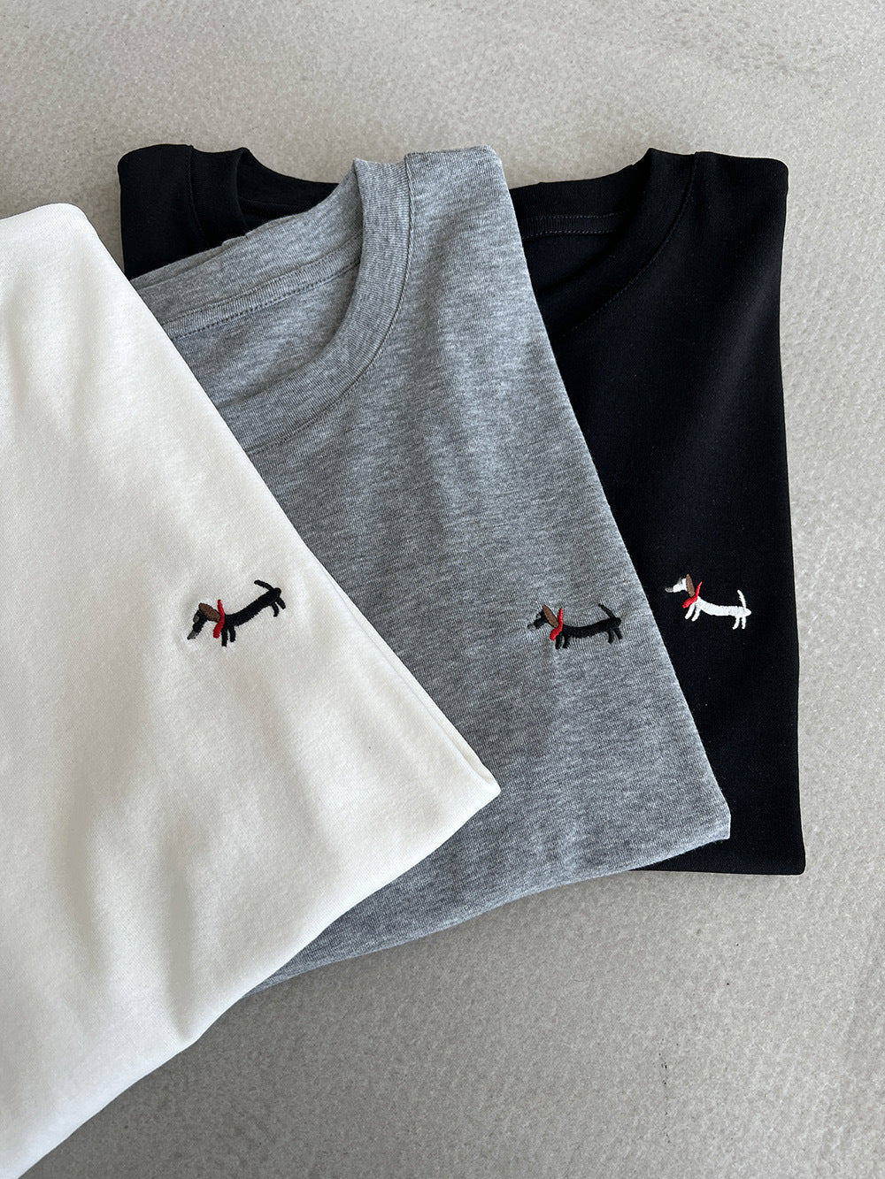 韓系簡約小狗刺繡寬鬆薄款短袖上衣-3色