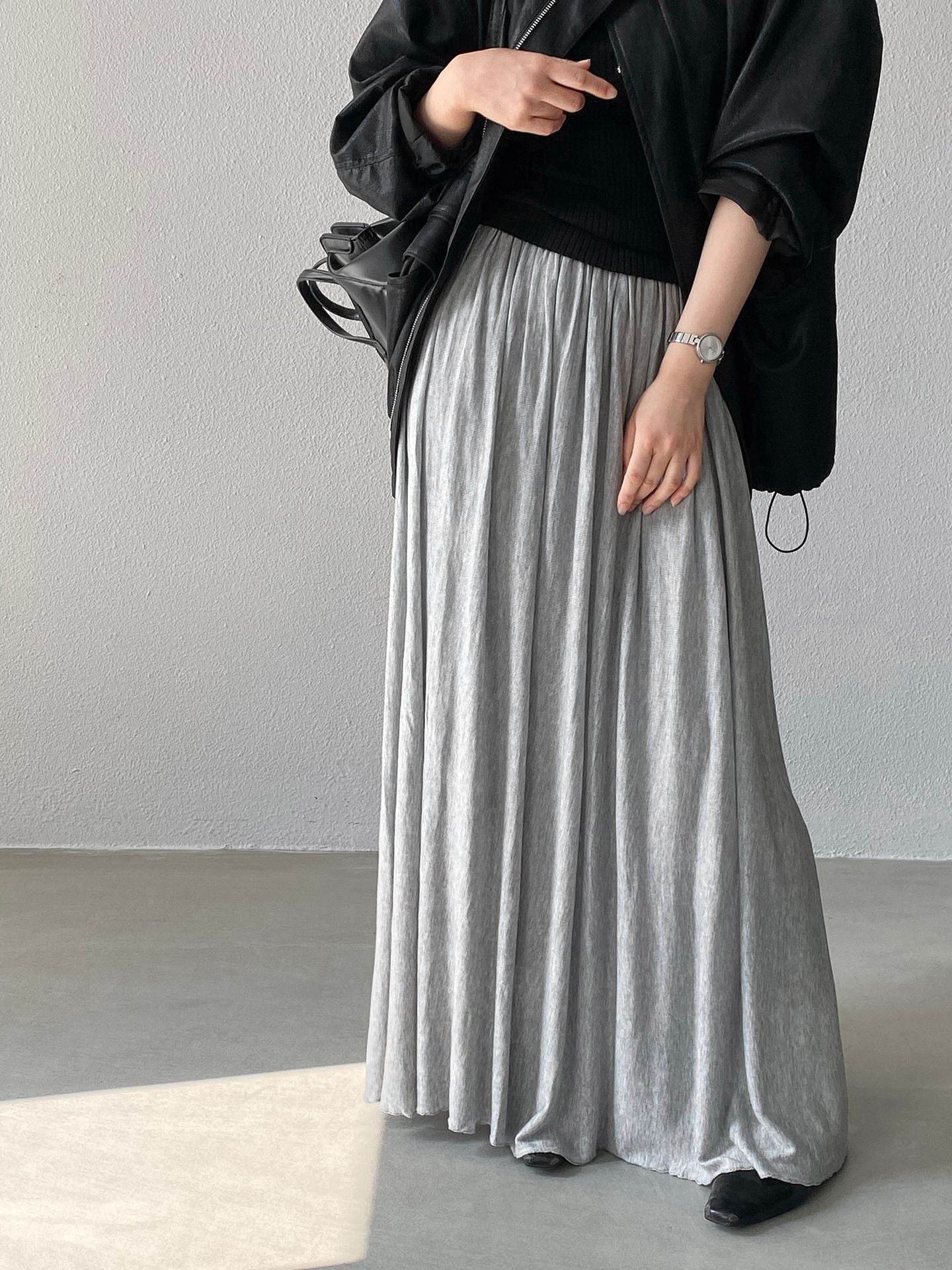 天絲垂墜感氣質優雅百褶半身裙-4色