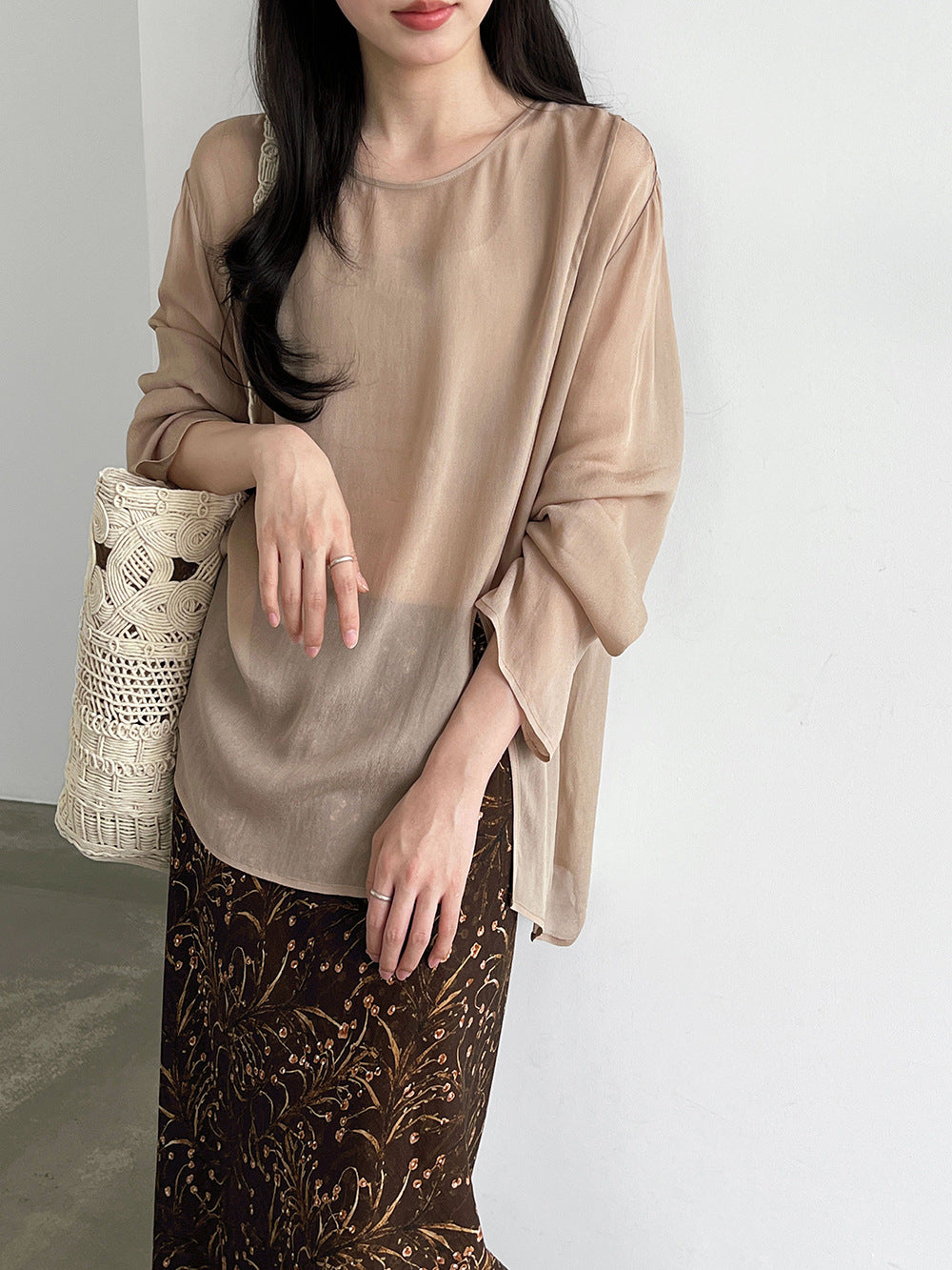 溫柔風垂墜透視上衣＋碎花魚尾高腰長裙-兩件式套裝