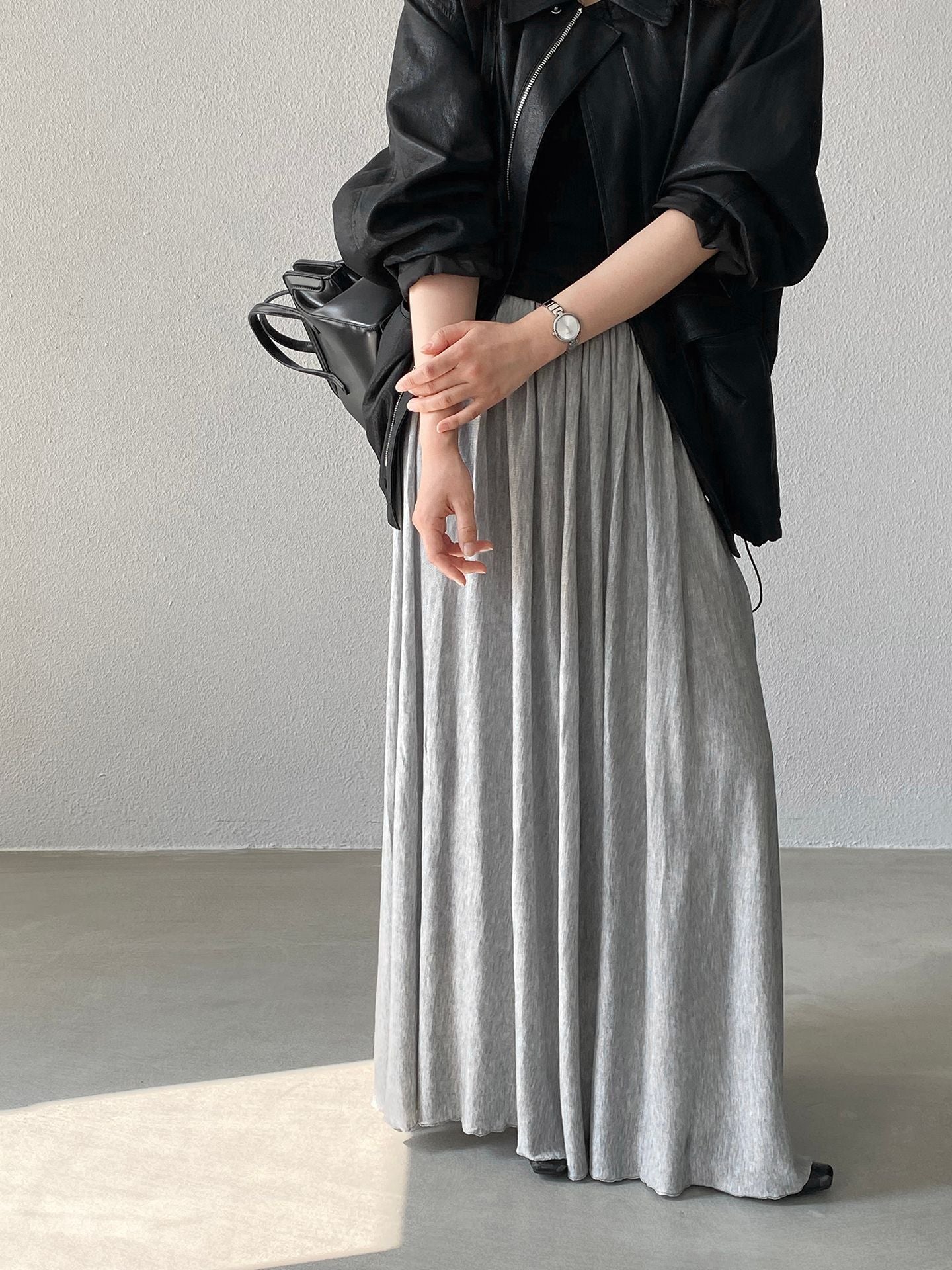 天絲垂墜感氣質優雅百褶半身裙-4色