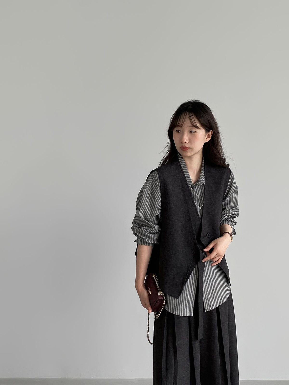 韓系氣質雙門襟馬甲外套＋百褶半身裙-兩件式套裝