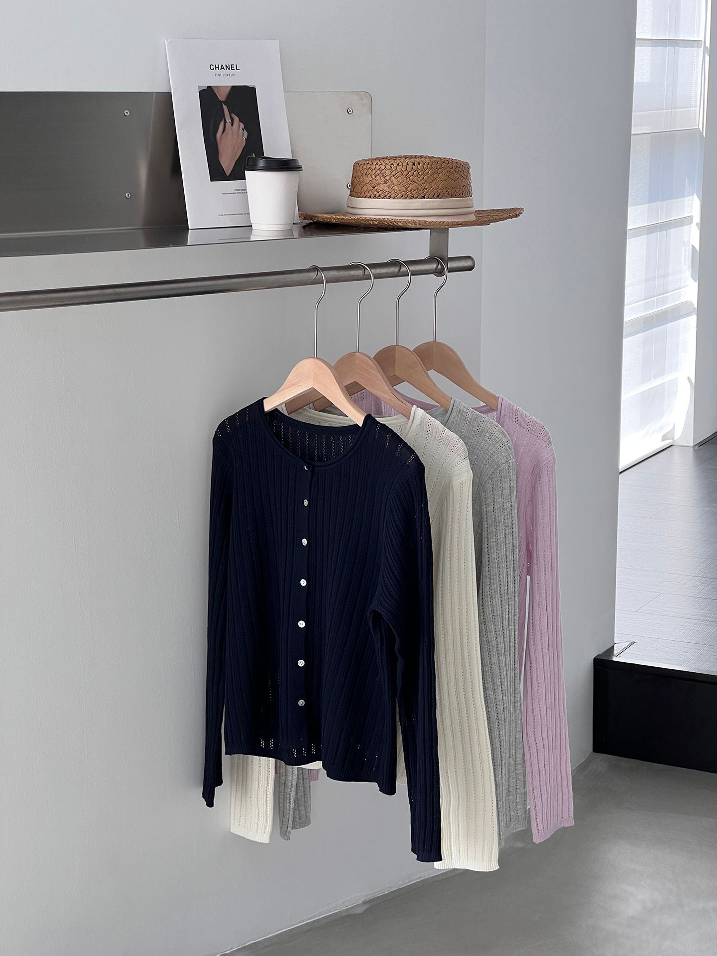 韓系羊毛卷邊領鏤空薄款針織開衫-4色