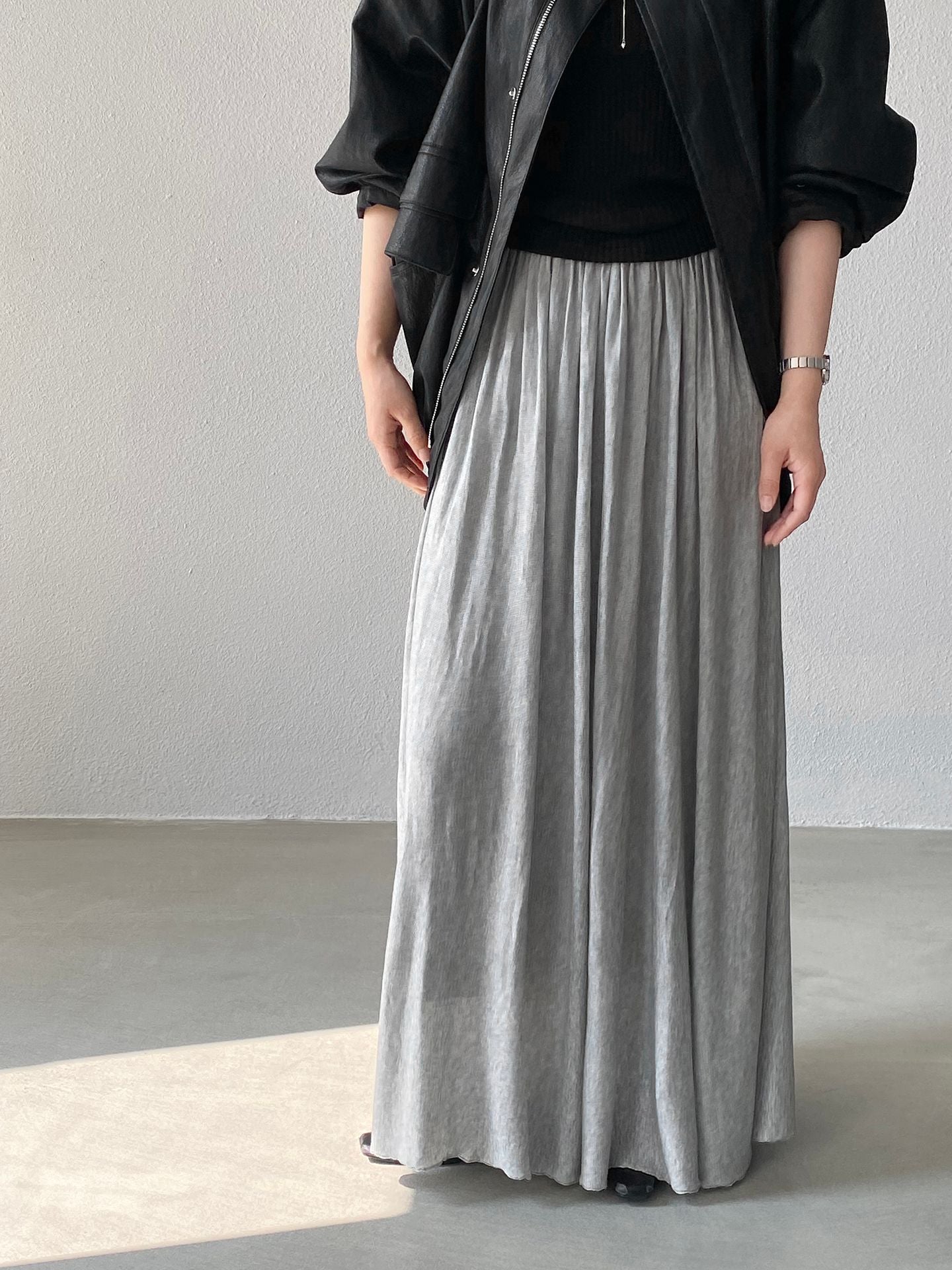 天絲垂墜感氣質優雅百褶半身裙-4色