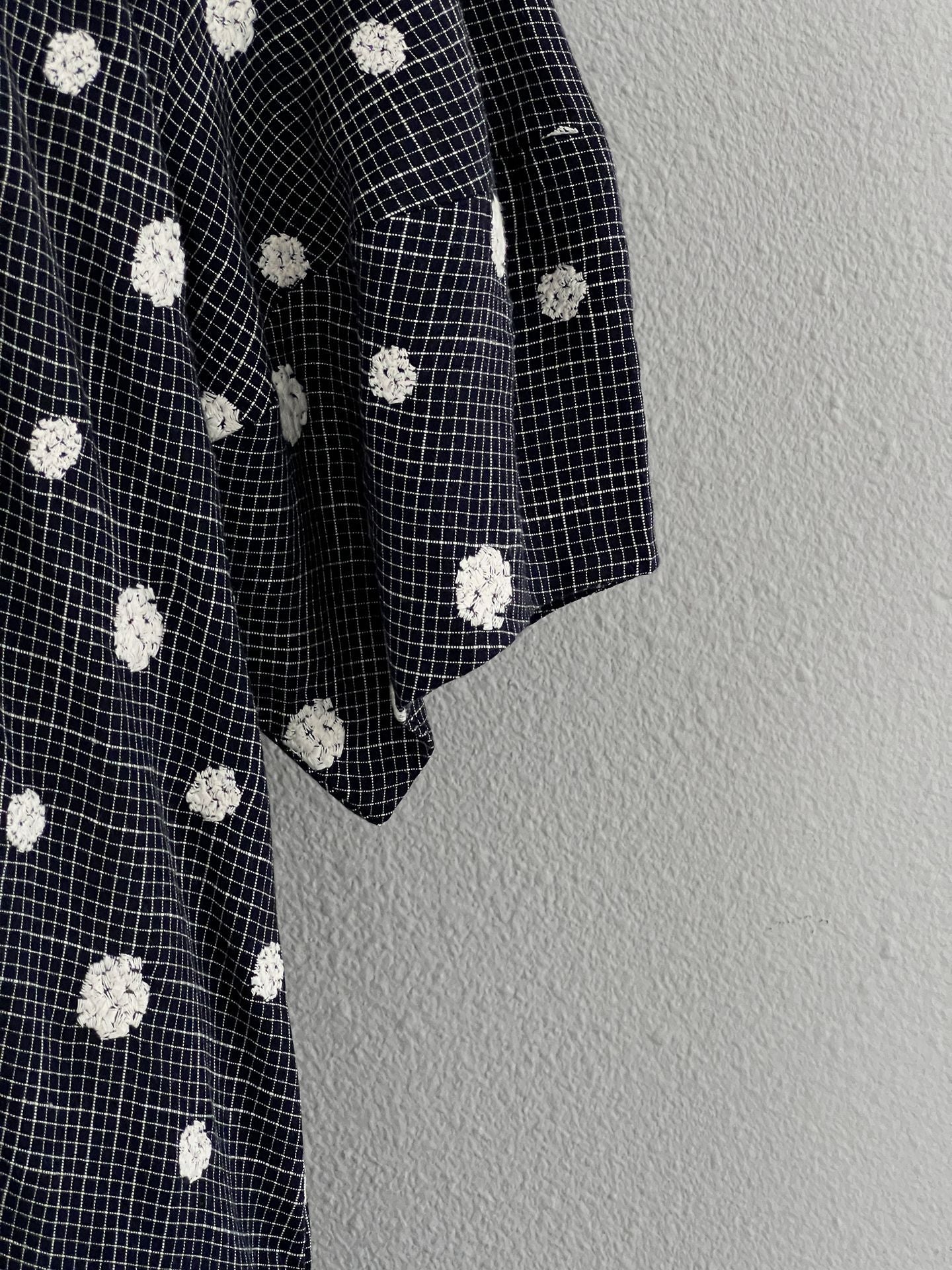 法式刺繡波點慵懶V領短袖長洋裝