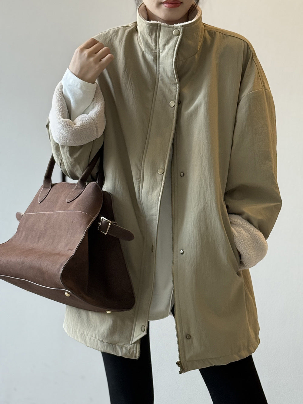 韓系設計感立領羊羔毛工裝保暖派克外套-2色