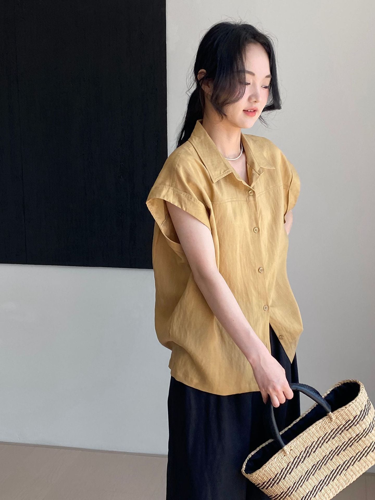 韓系天絲亞麻簡約翻領單排扣襯衫-2色