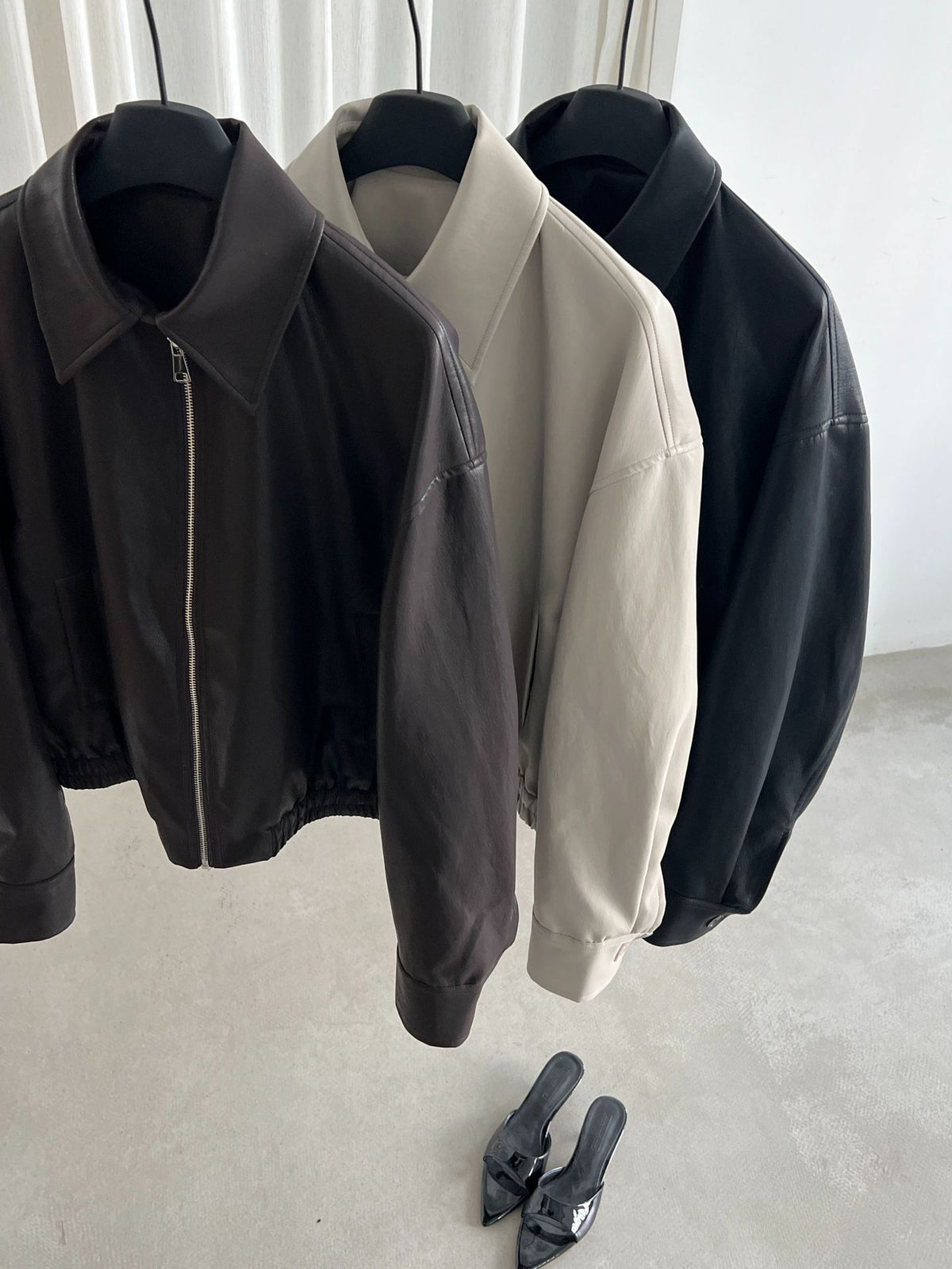 復古翻領扣袢PU皮衣收腰機車夾克-3色