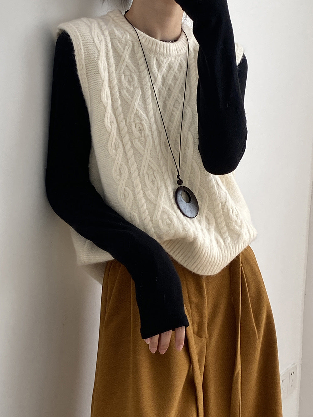 (48H出貨)糖果色圓領麻花軟糯針織背心馬甲-6色