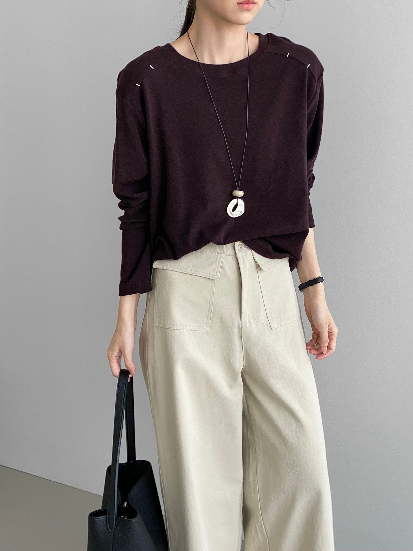 韓系設計款刺繡圓領長袖T恤-4色