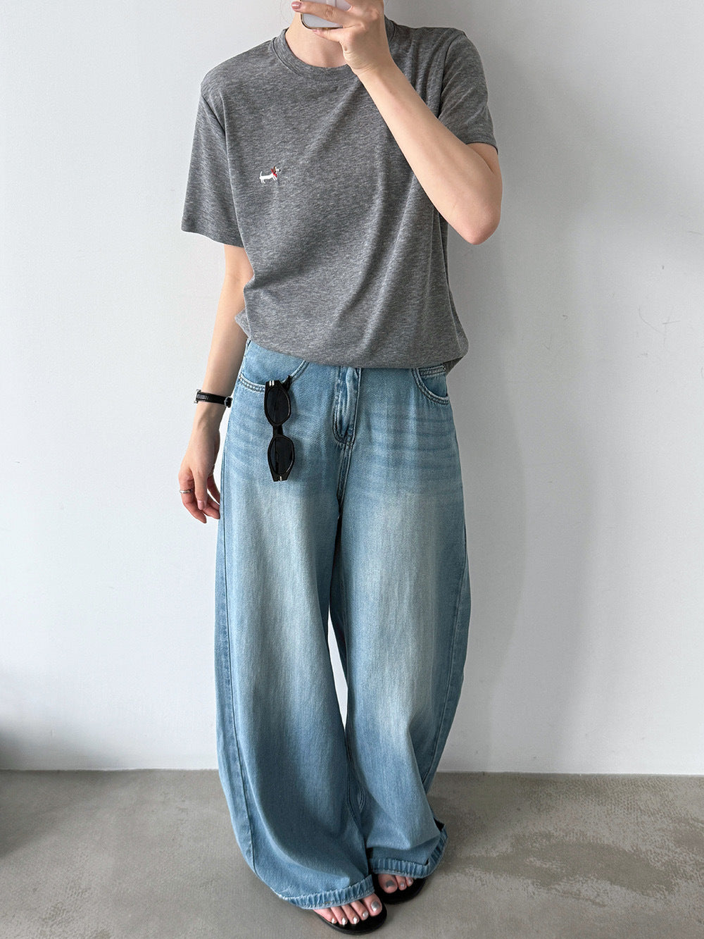韓系簡約小狗刺繡寬鬆薄款短袖上衣-3色