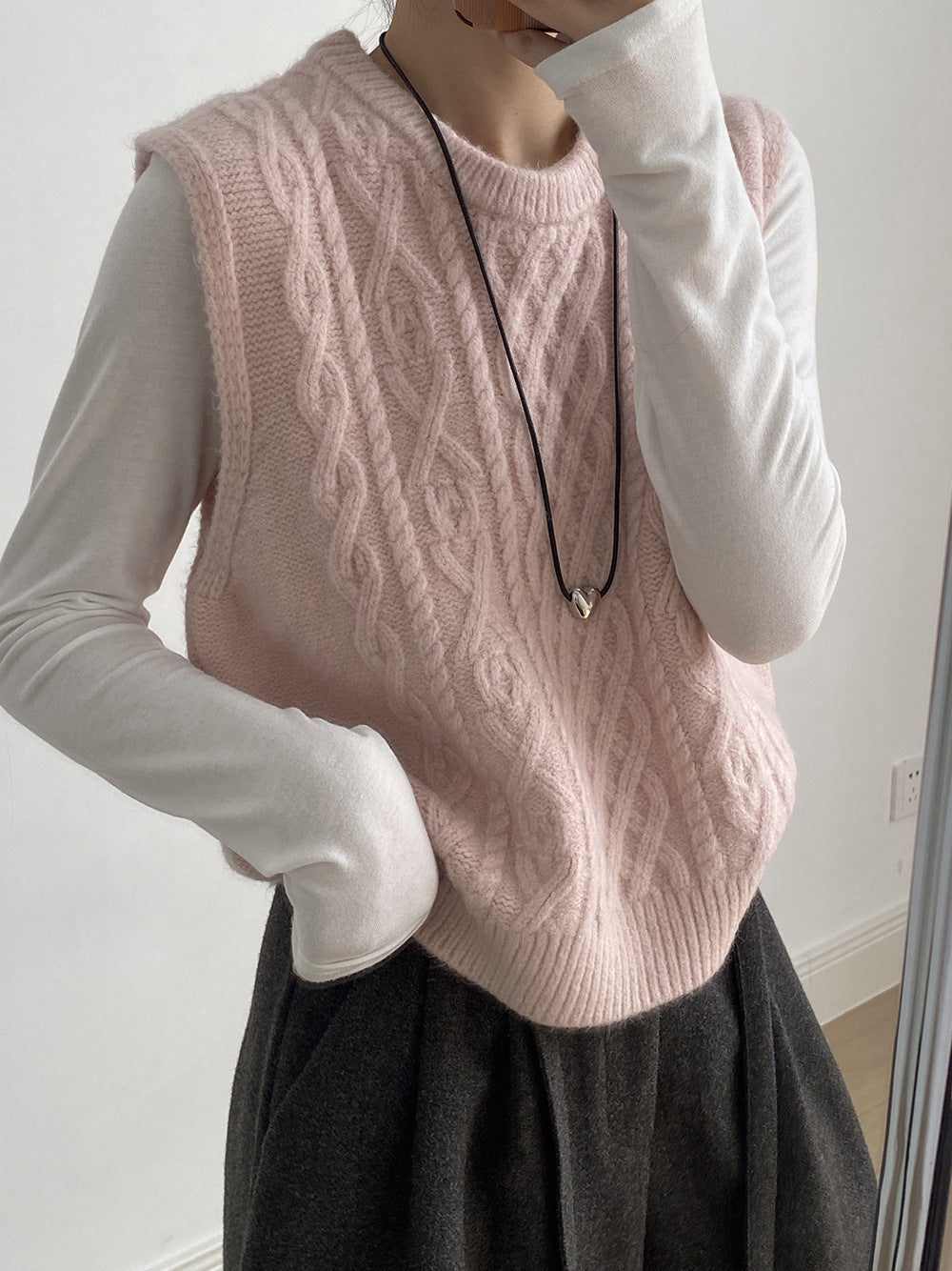 (48H出貨)糖果色圓領麻花軟糯針織背心馬甲-6色