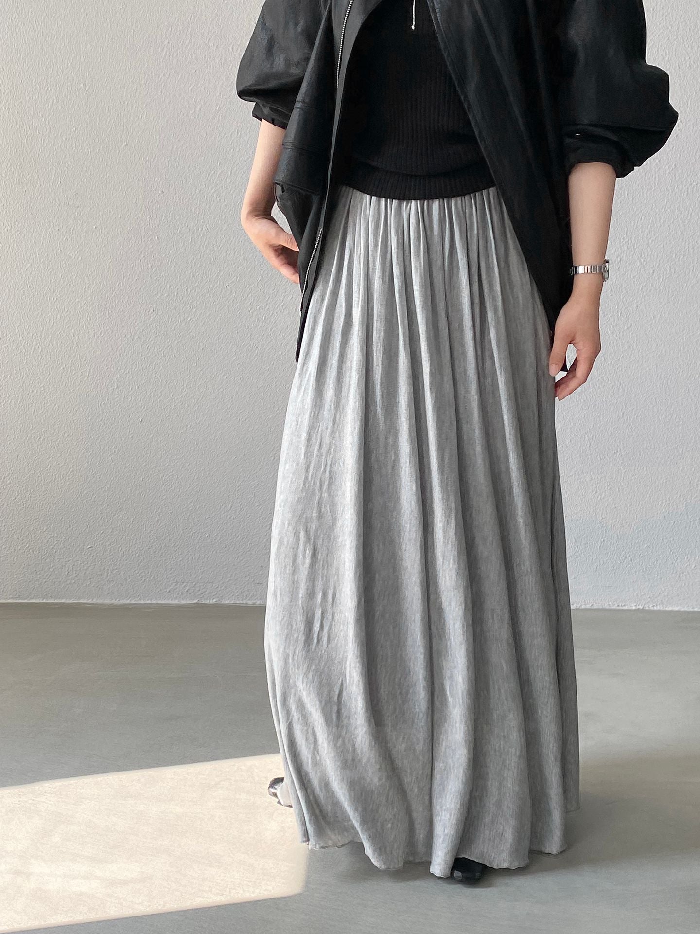 天絲垂墜感氣質優雅百褶半身裙-4色