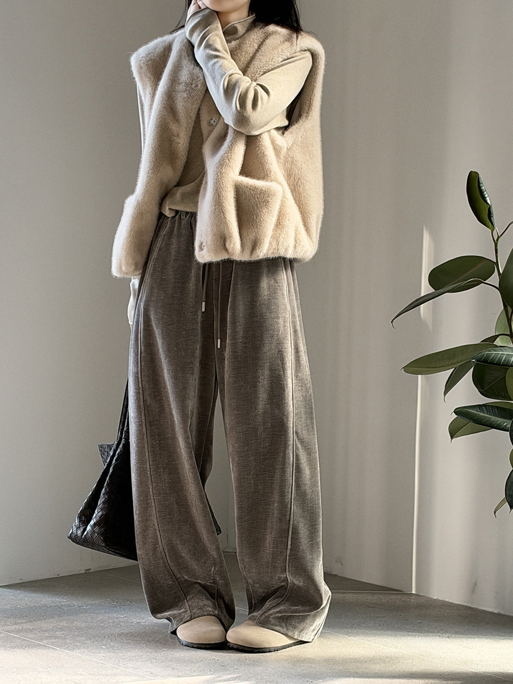 簡約圓領仿水貂毛無袖馬甲-2色