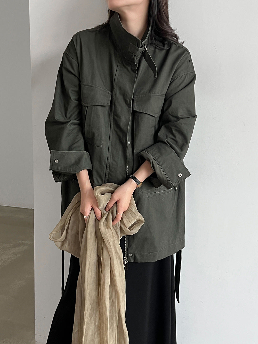 復古工裝翻領綁帶收腰通勤風衣外套-2色