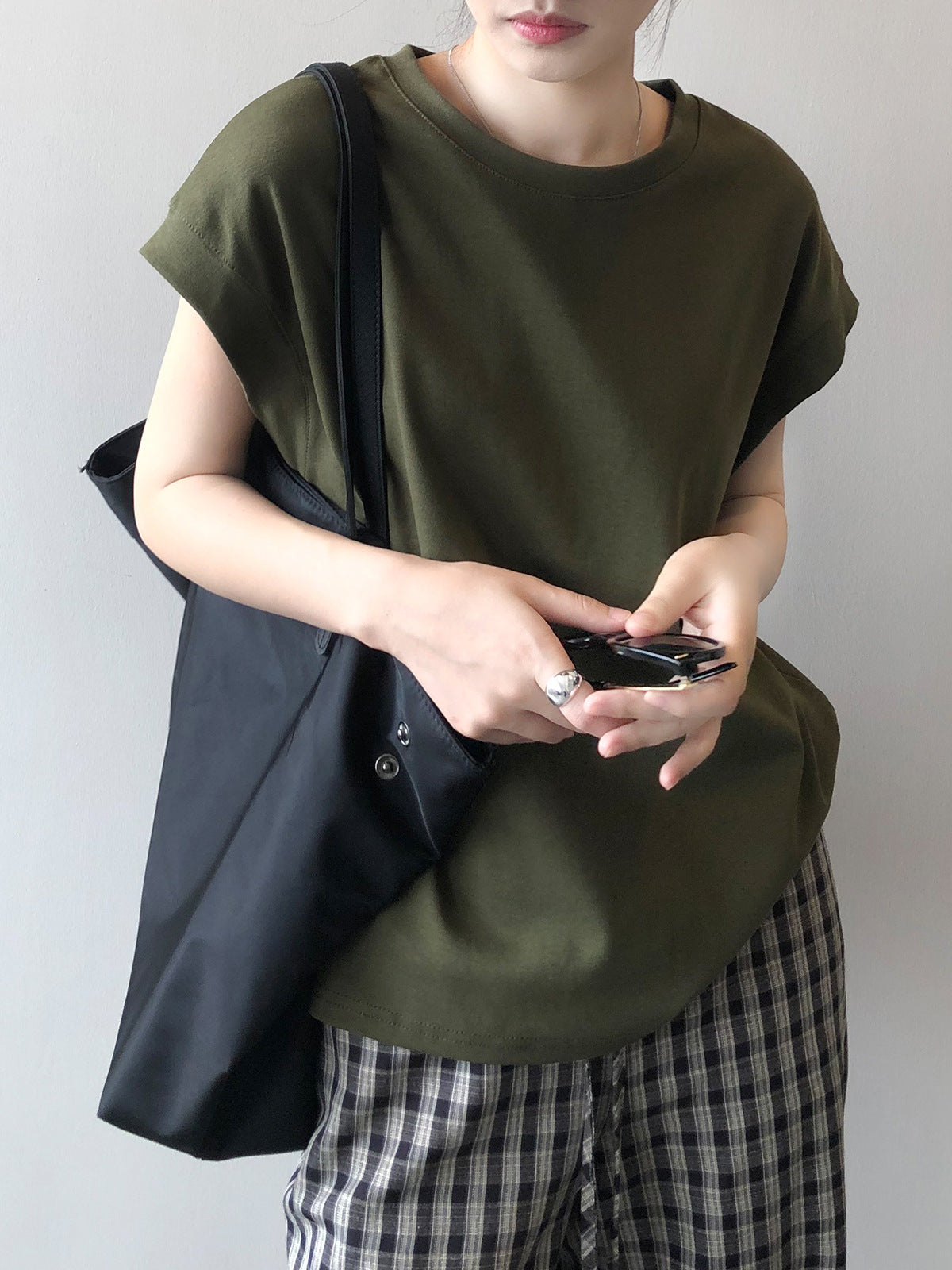 純色圓領寬鬆無袖設計感顯瘦T恤-5色