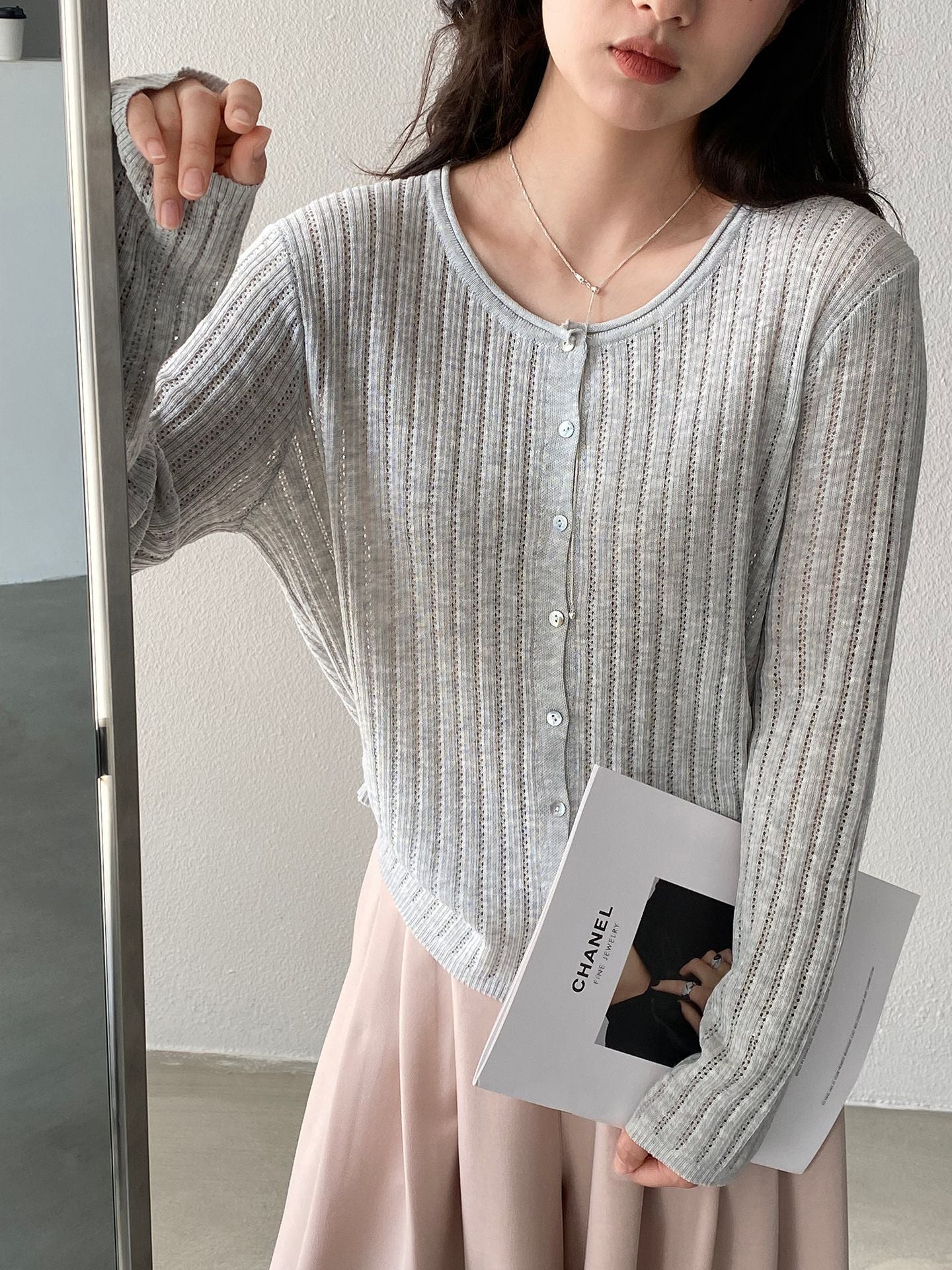 韓系羊毛卷邊領鏤空薄款針織開衫-4色