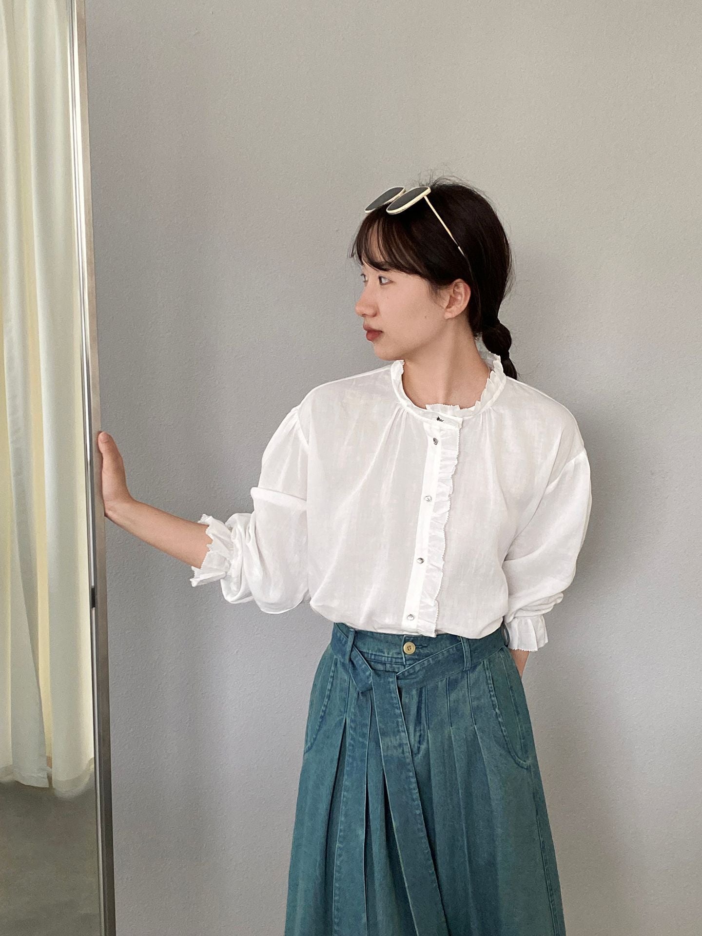 韓系復古木耳花邊領寬鬆喇叭袖苧麻襯衫-2色