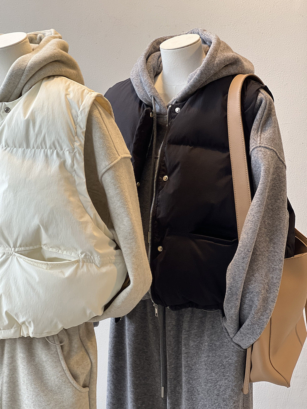 日系圓領短款寬鬆羽絨馬甲背心-2色