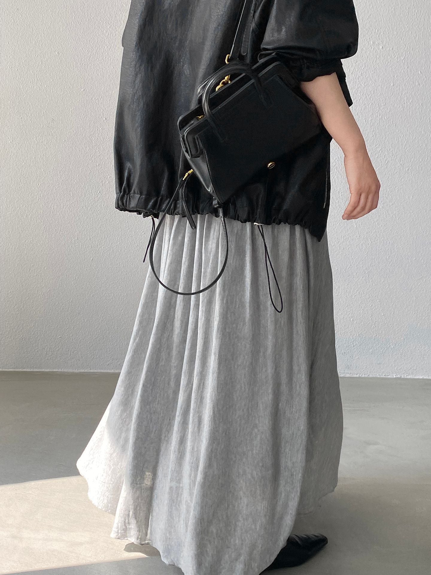 天絲垂墜感氣質優雅百褶半身裙-4色